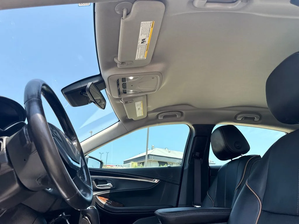 Used 2015 Silver Chevrolet LTZ image 22