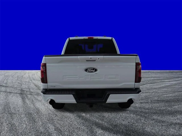 New 2026 Oxford White Ford XLT image 5