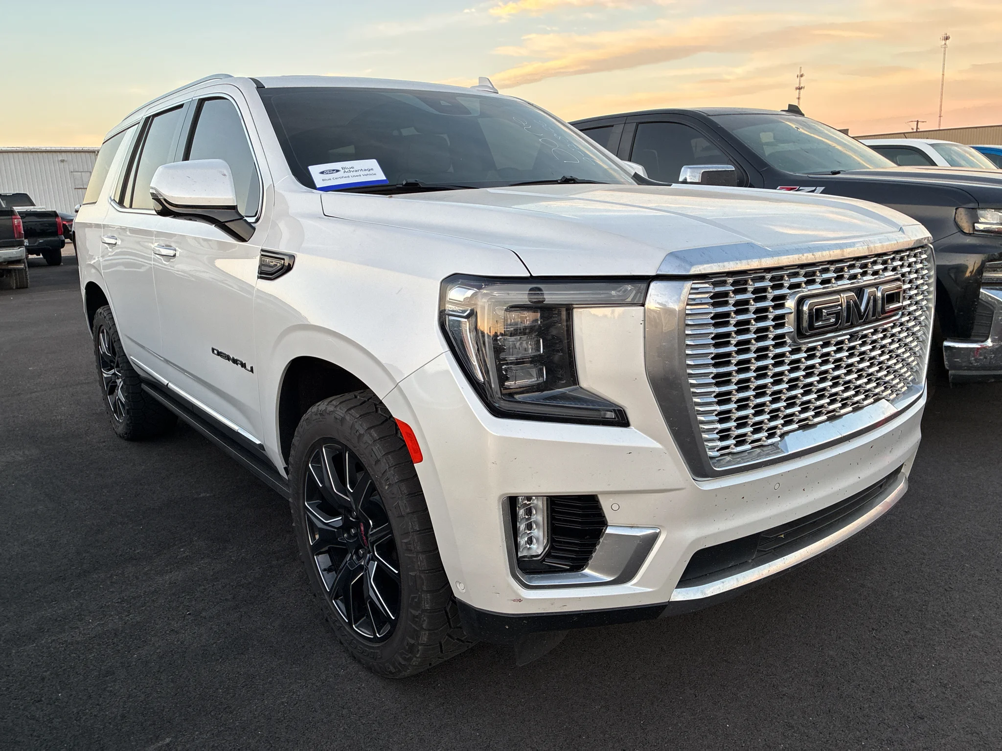 Certified Used 2024 White Frost Tri-Coat GMC Denali image 2