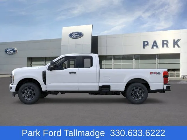 New 2025 Oxford White Ford XL image 3