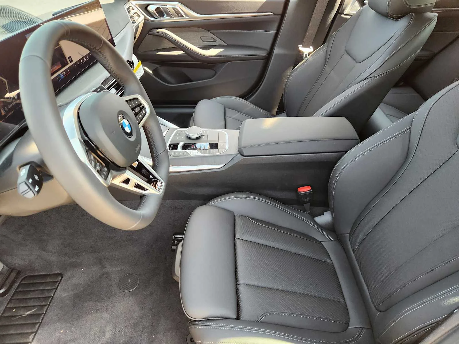 New 2026 Black Sapphire Metallic BMW 430i xDrive image 4