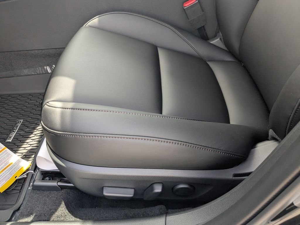 New 2026 Jet Black Mica Mazda 2.5 S Preferred image 17