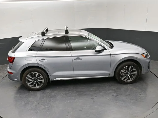Used 2024  Audi 45 S line Premium image 31