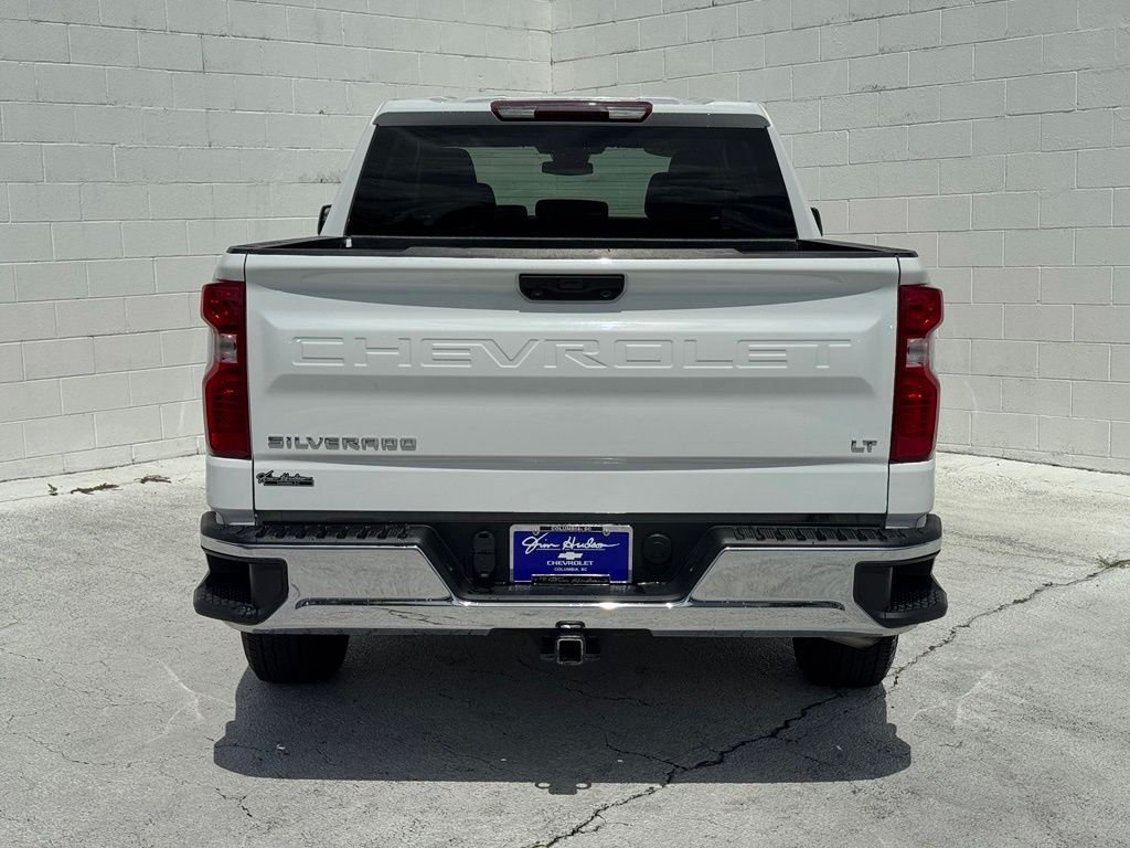 Used 2025 White Chevrolet LT image 12