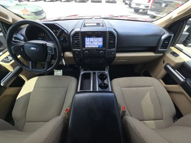 Used 2018 Red Ford XLT image 35