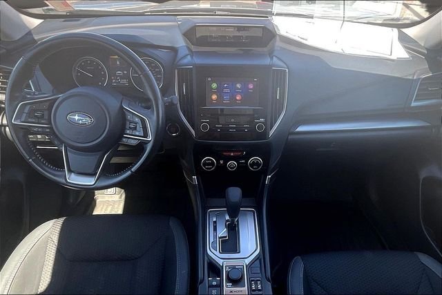 Used 2022 Silver Subaru Premium image 14