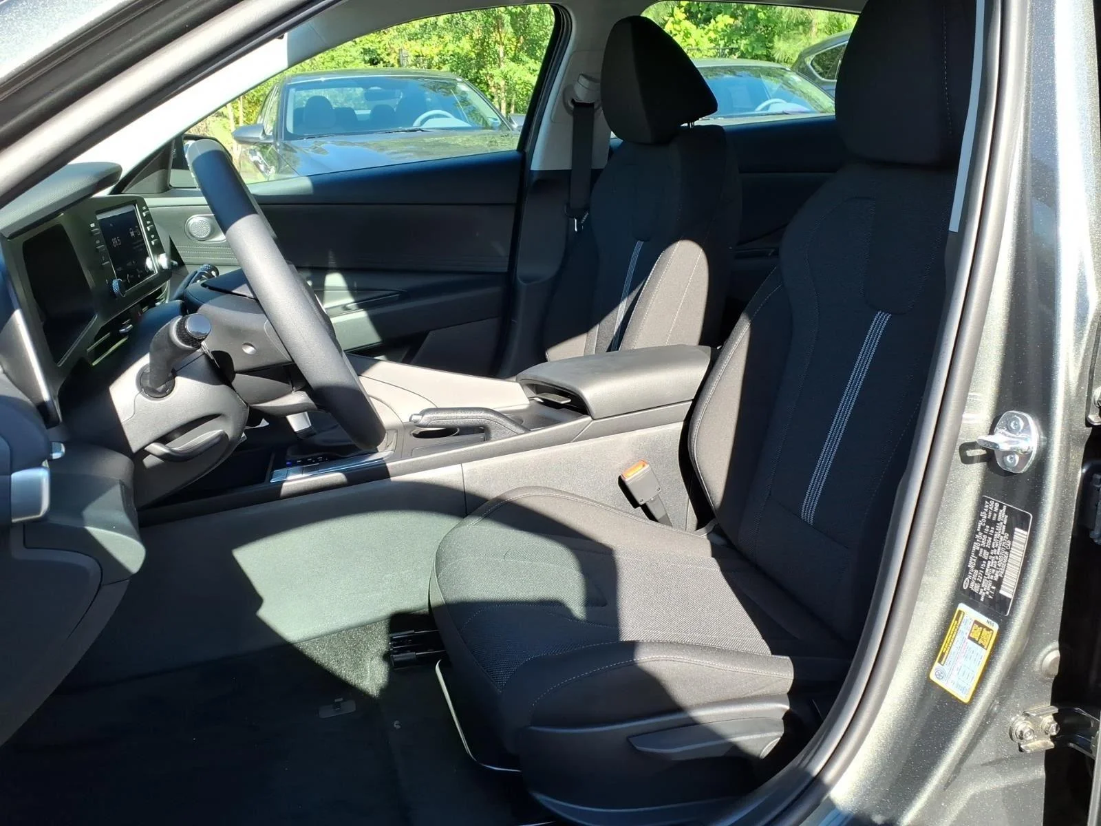 New 2026 Amazon Gray Hyundai SE image 12