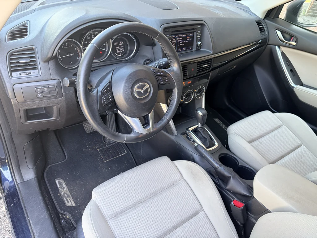 Used 2015 Deep Crystal Blue Mica Mazda Touring image 9