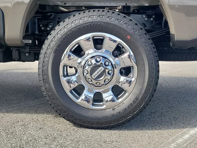 New 2026 Gray Ford Lariat image 8