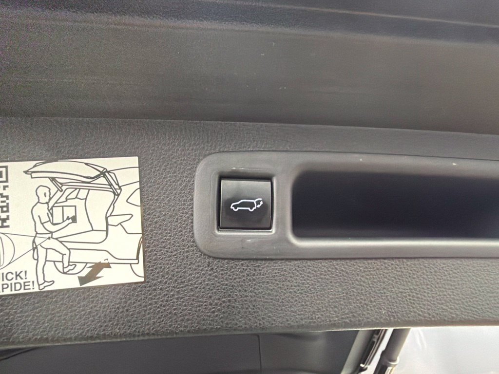 Used 2022 Beige Toyota Platinum image 42