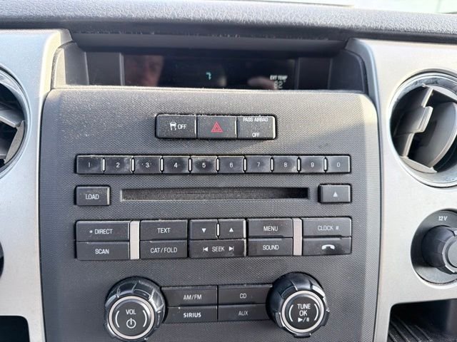 Used 2013 Vermillion Red Ford XLT image 15
