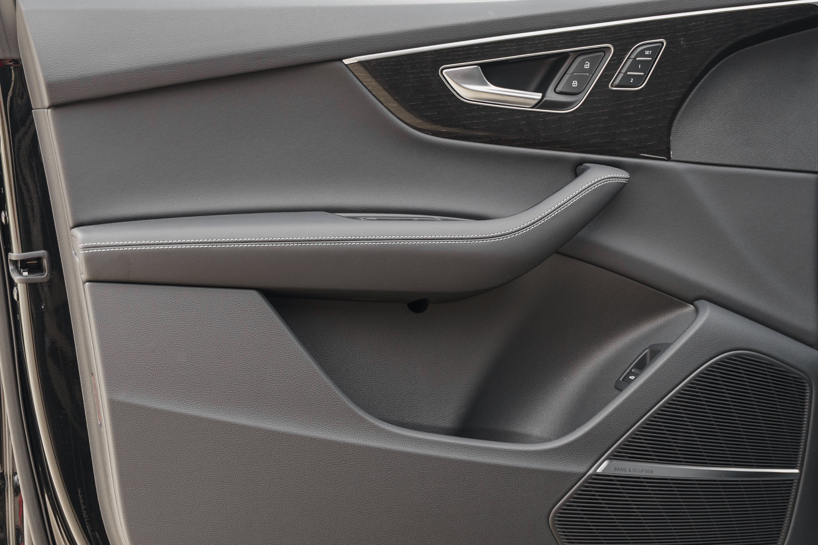 New 2026 MYTHOS BLACK Audi S line Premium Plus image 21