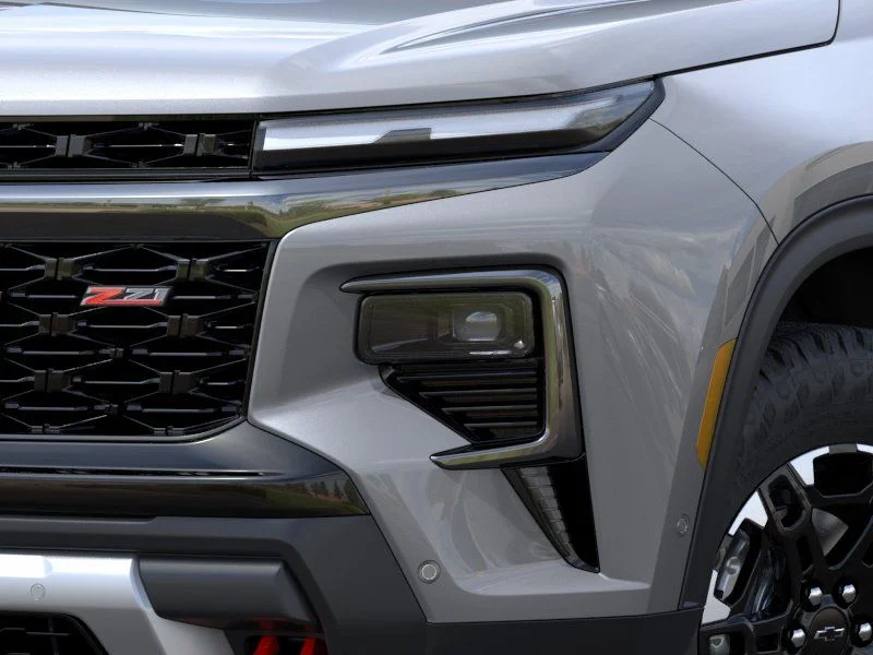 New 2027 Gray Chevrolet Z71 image 10