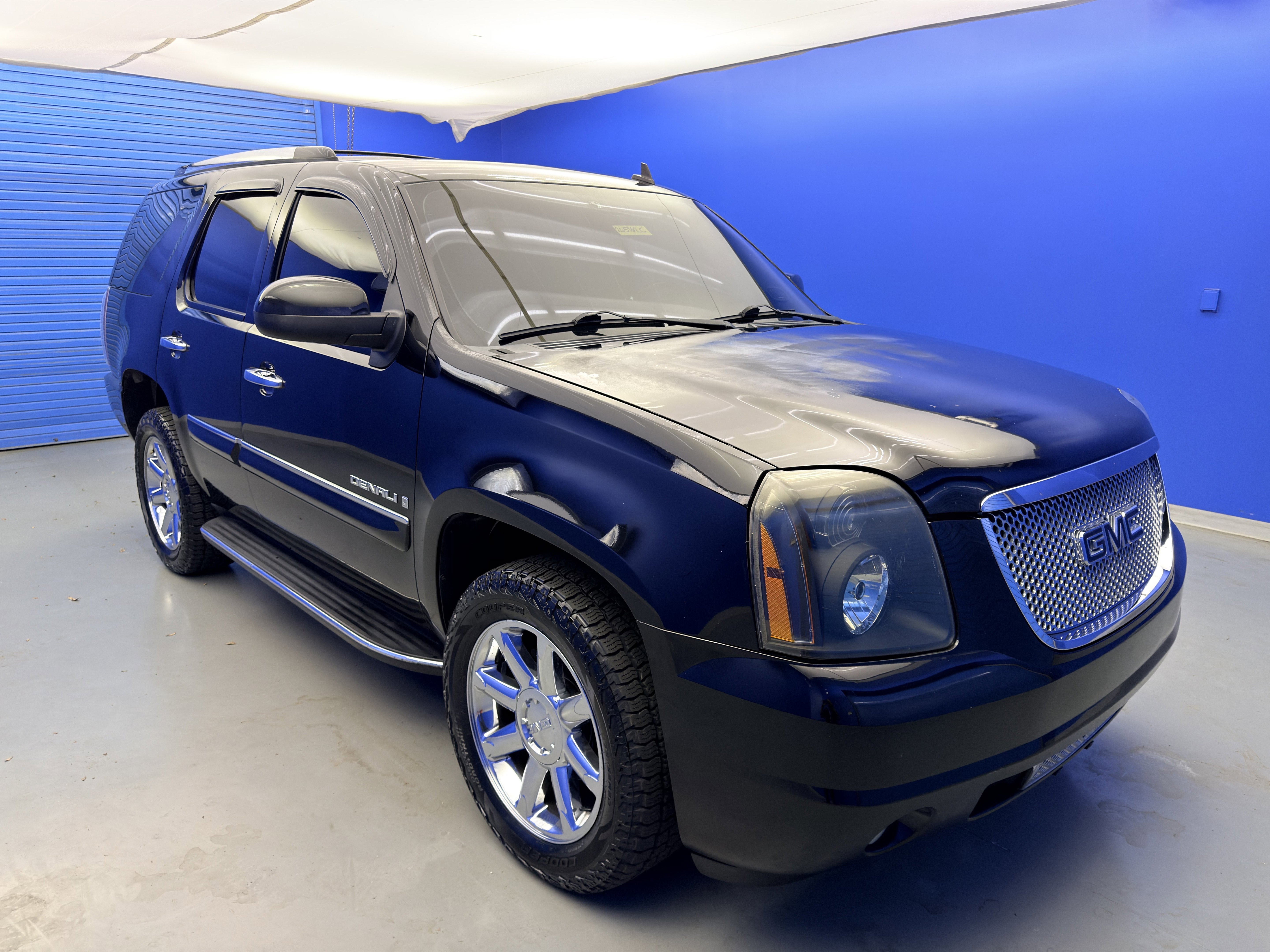 Used 2008 GMC Yukon XL Denali with VIN 1GKFK63888J234969 for sale in Louisville, KY