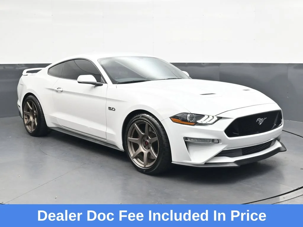 Used 2020 White Ford GT image 1