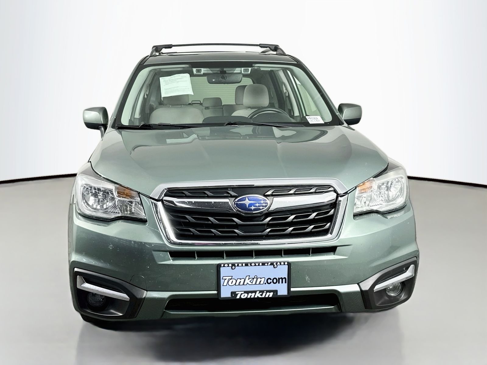 Used 2017 Jasmine Green Metallic Subaru 2.5i Premium image 2