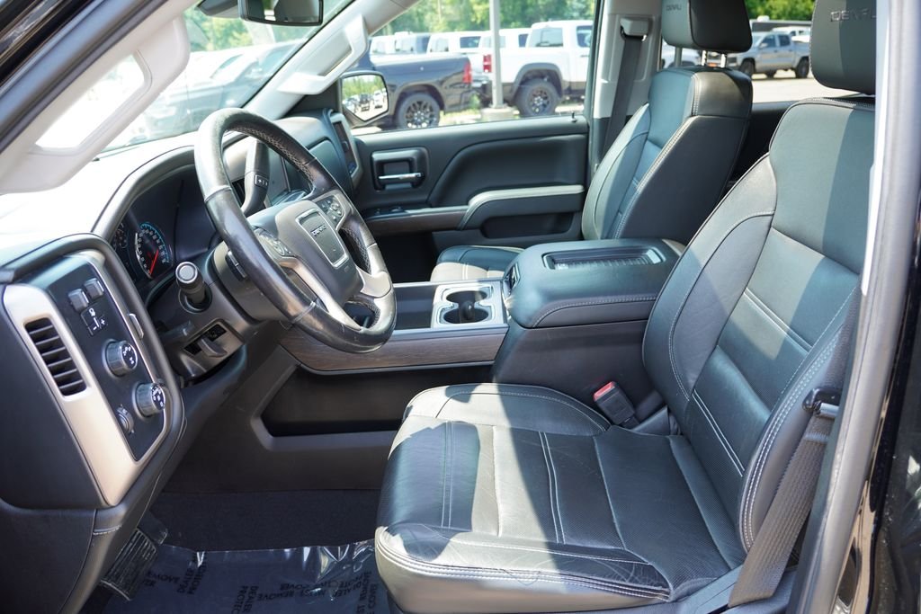 Certified Used 2019 Onyx Black GMC Denali image 16