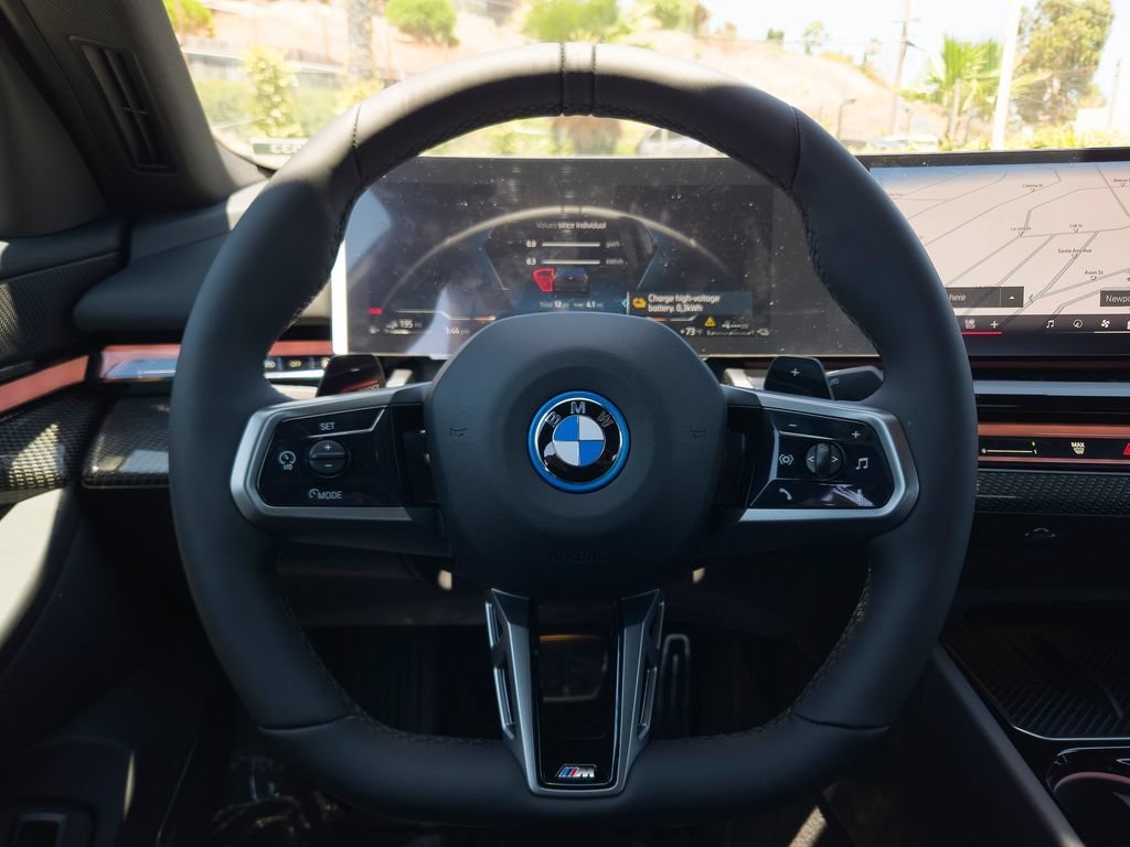 New 2027 Black Sapphire Metallic BMW 550e xDrive image 15