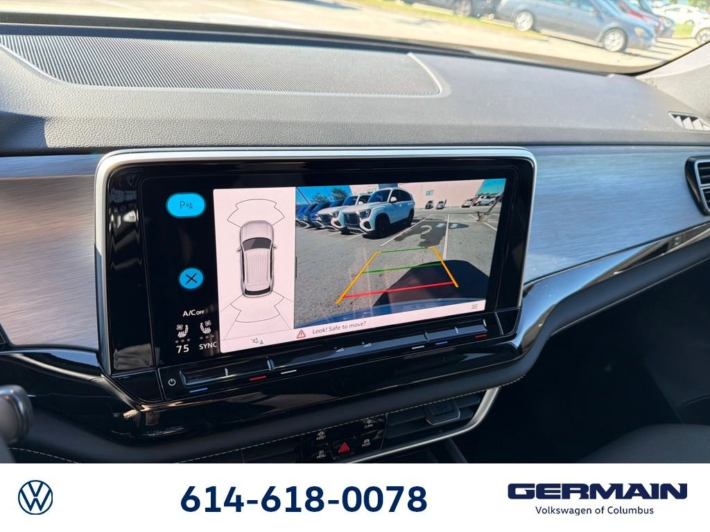 2026 Volkswagen Atlas Cross Sport SE w/Tech - Photo 30