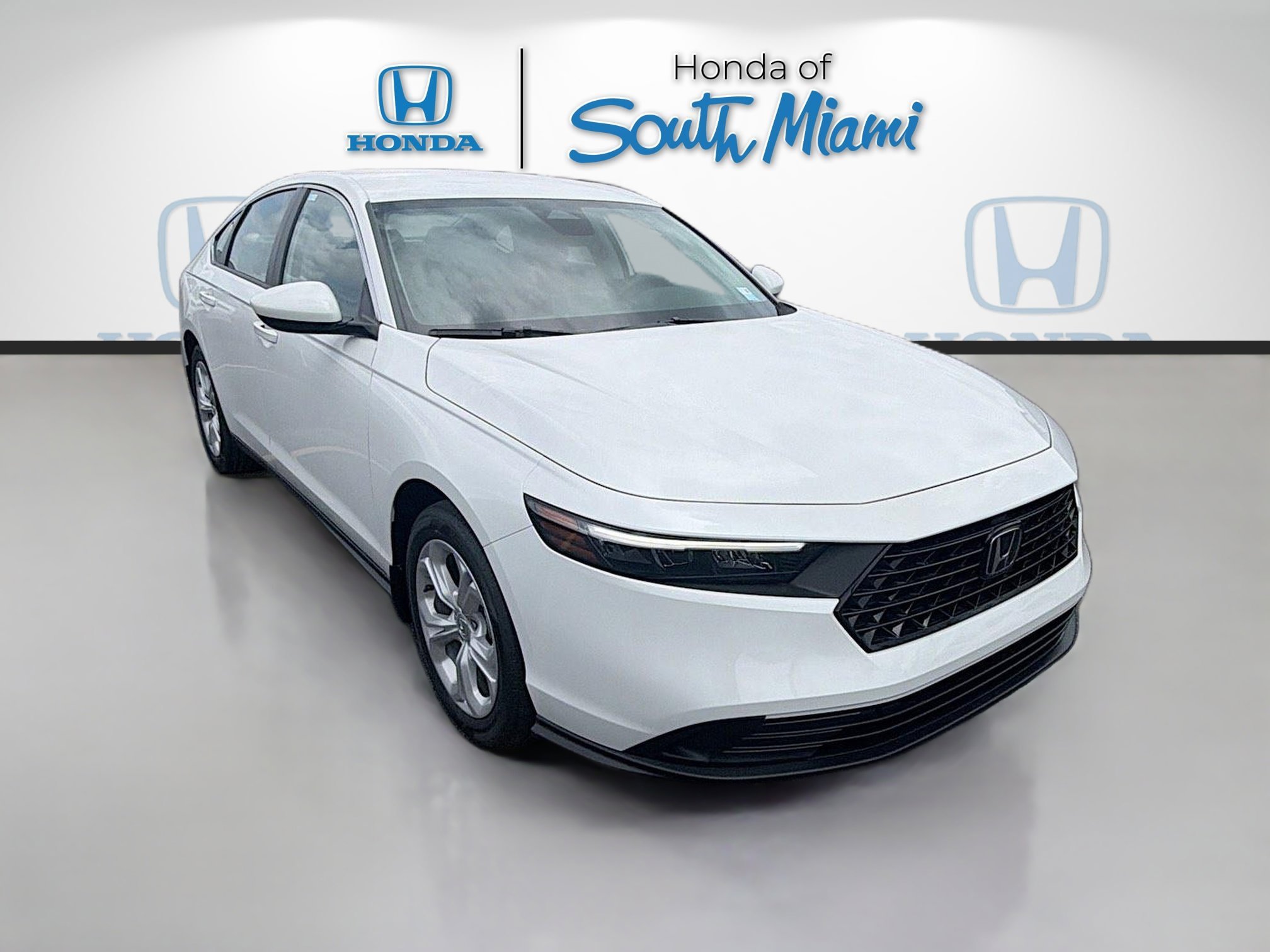 New 2026 Platinum White Pearl Honda LX image 1