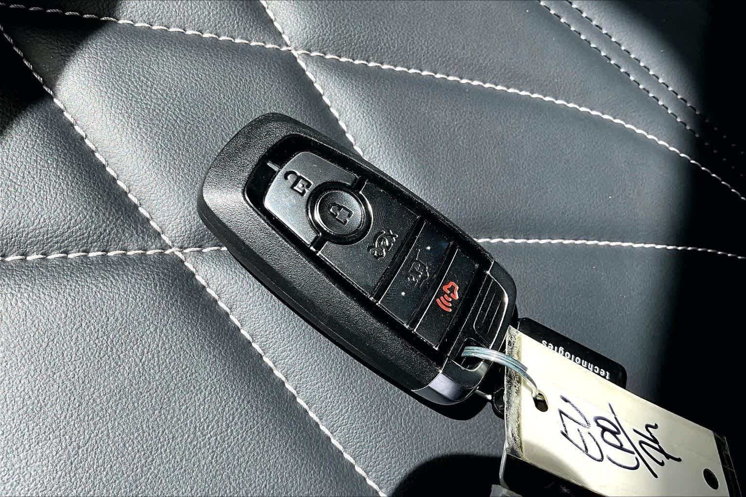 Used 2025 Shadow Black Ford Select image 14
