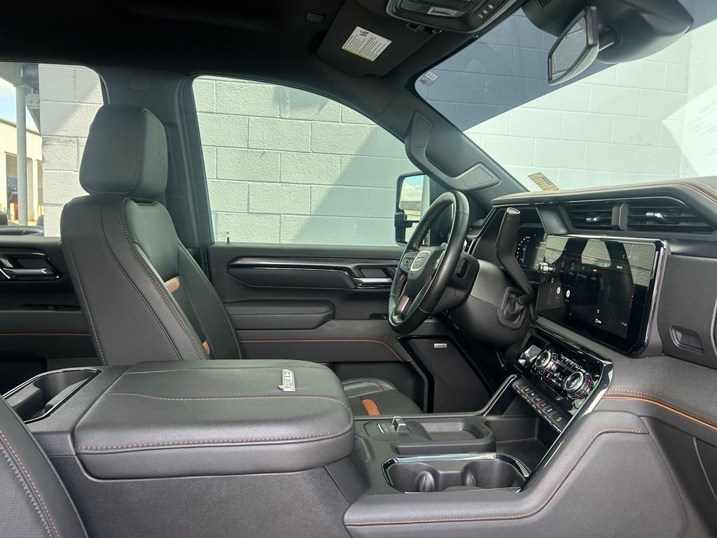 Used 2026 Silver GMC AT4 image 34