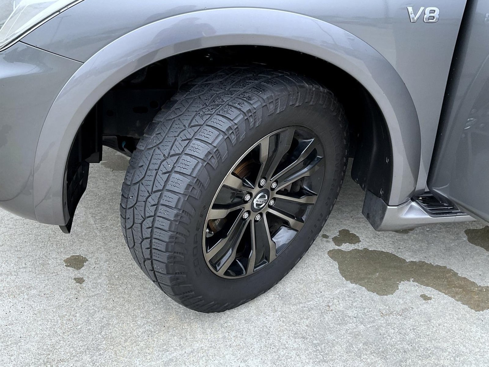 Used 2017 Gun Metallic Nissan Platinum image 27