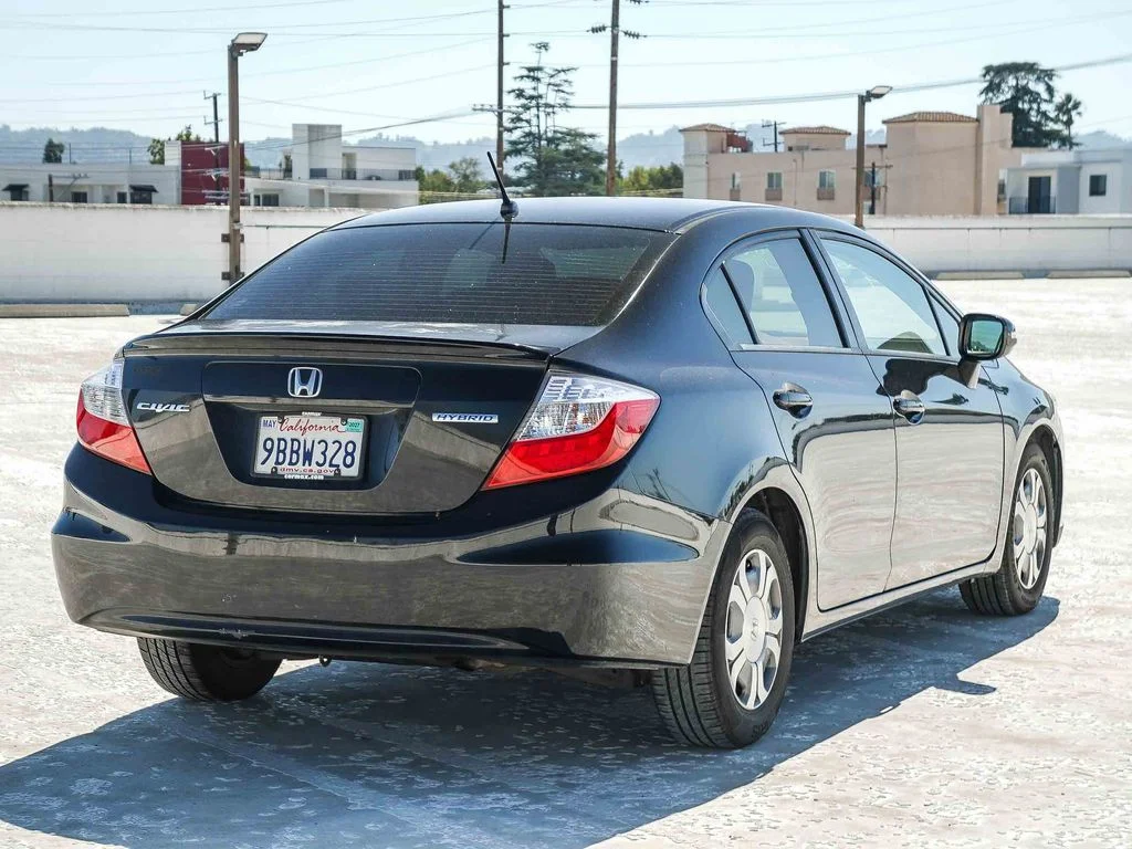 Used 2012 Crystal Black Pearl Honda Hybrid image 6