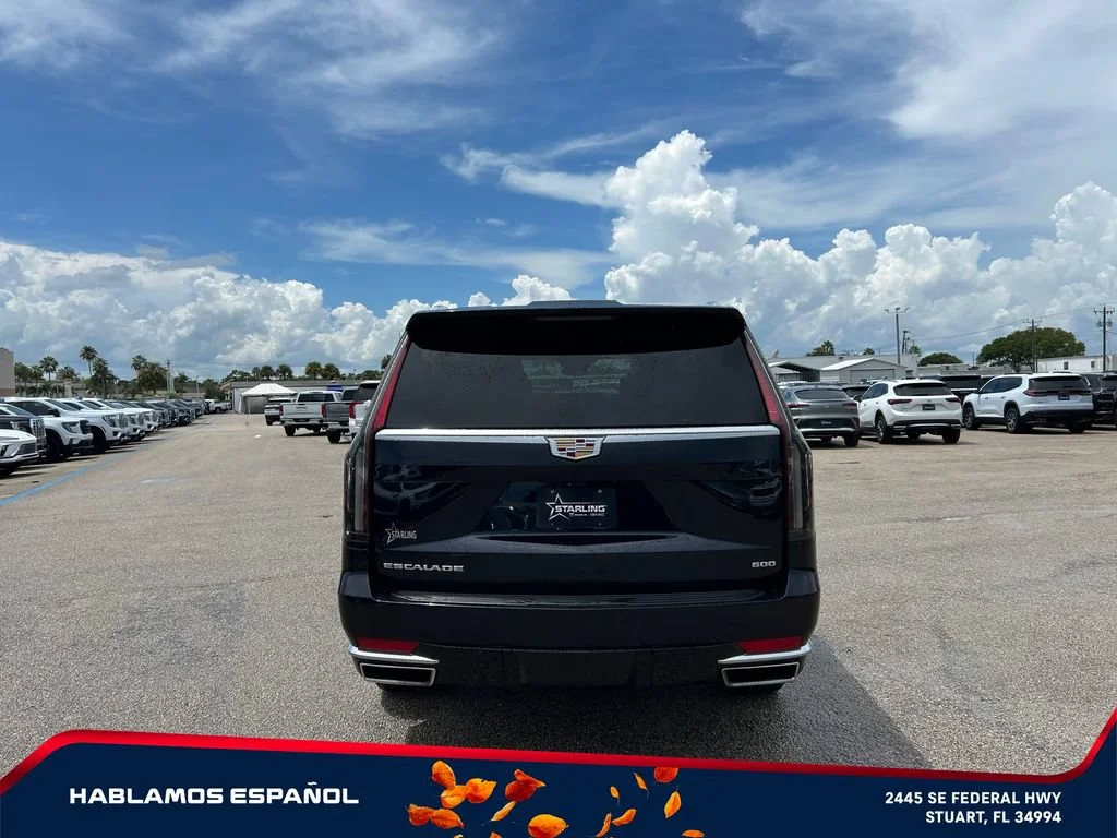 Used 2021 DARK MOON BLUE METALLIC Cadillac Premium Luxury image 6