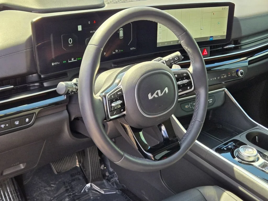 Used 2026 Aurora Black Pear Kia SX Prestige image 7