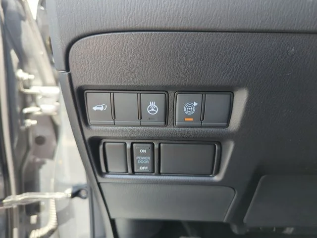 Used 2023 Gray Nissan SL image 41