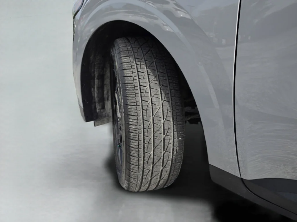 Used 2025 White Kia EX image 52