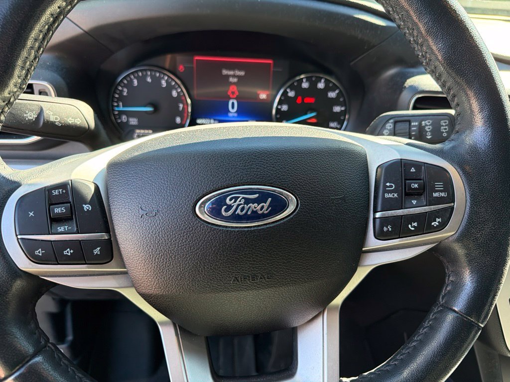 Used 2022 Black Ford XLT image 18