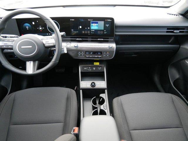 2025 Hyundai Kona EV SEL - Photo 9