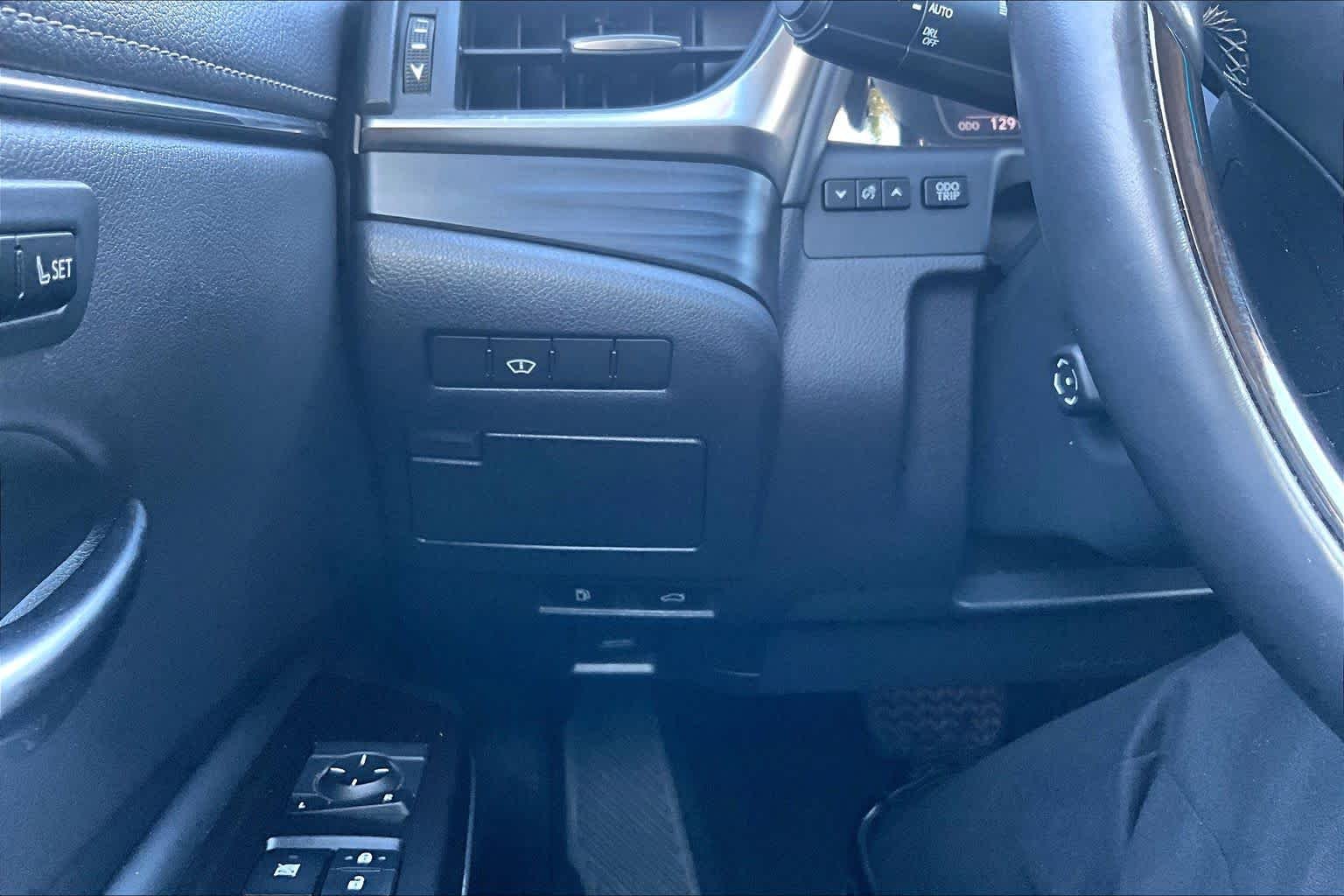 Used 2019 Nebula Gray Pearl Lexus Luxury image 36