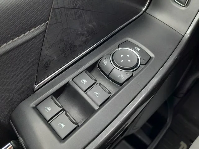 Used 2022 Blue Metallic Ford XLT image 34