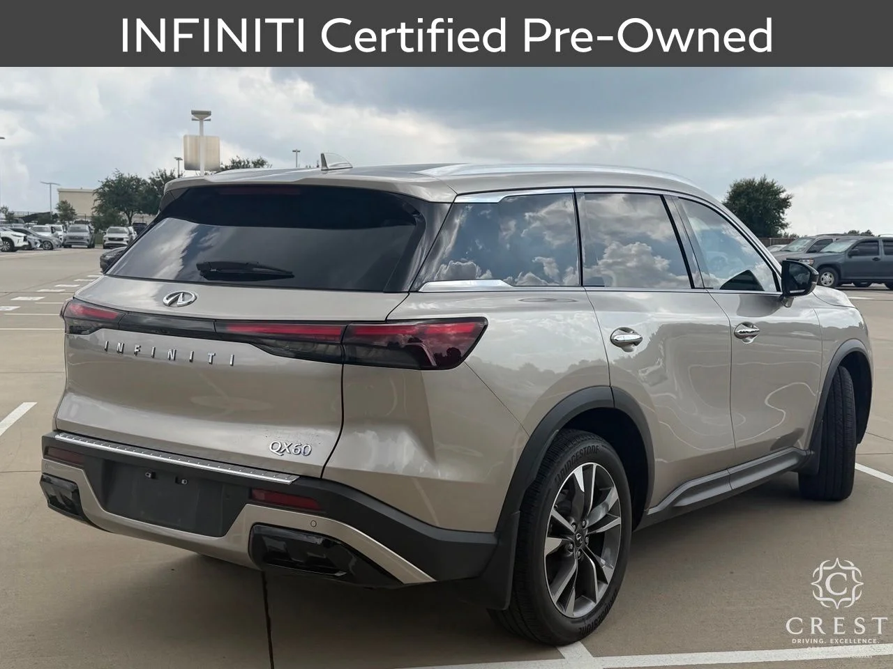 Certified Used 2024 Warm Titanium INFINITI LUXE image 9