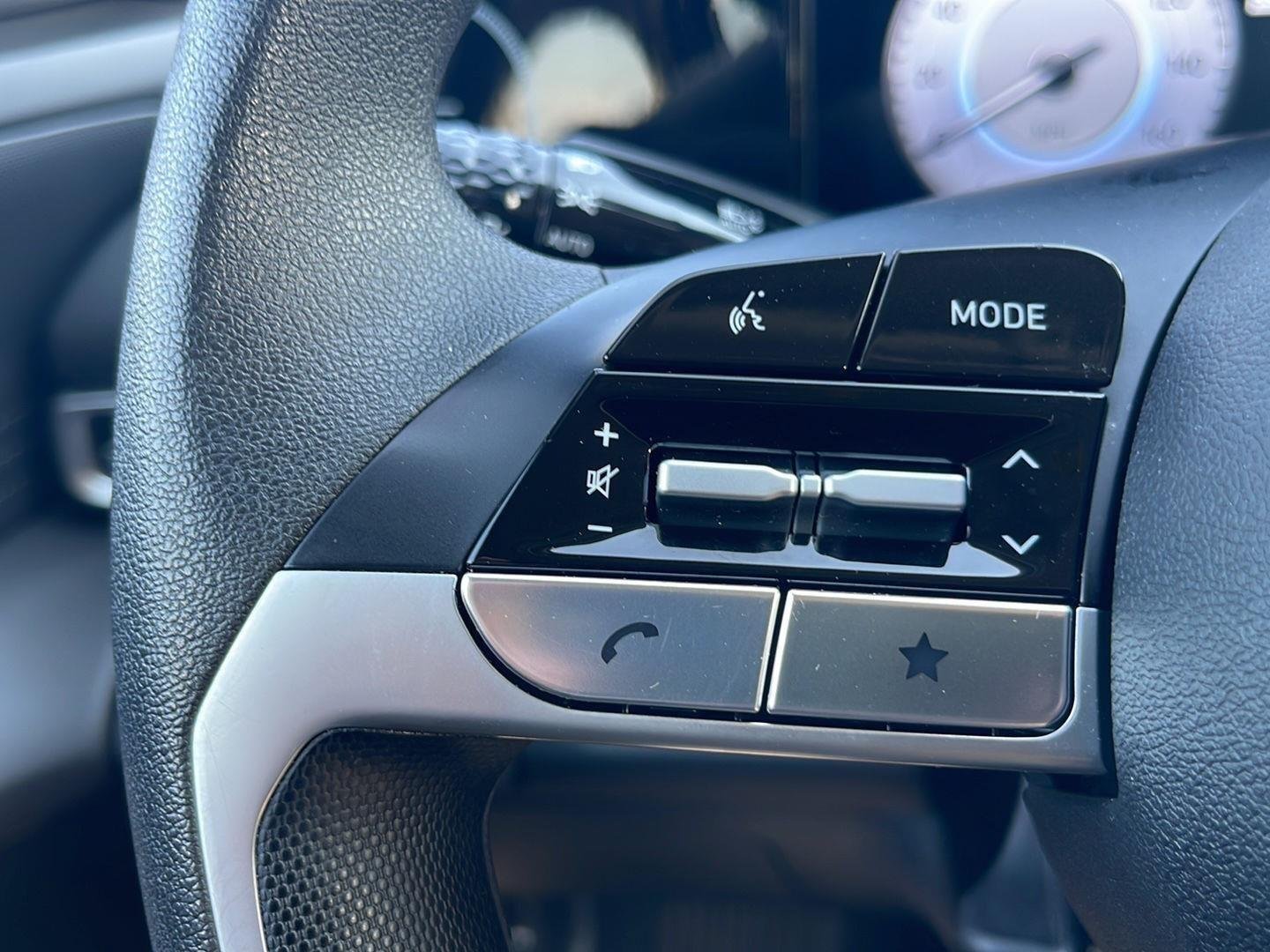 2024 Hyundai Elantra SEL - Photo 23