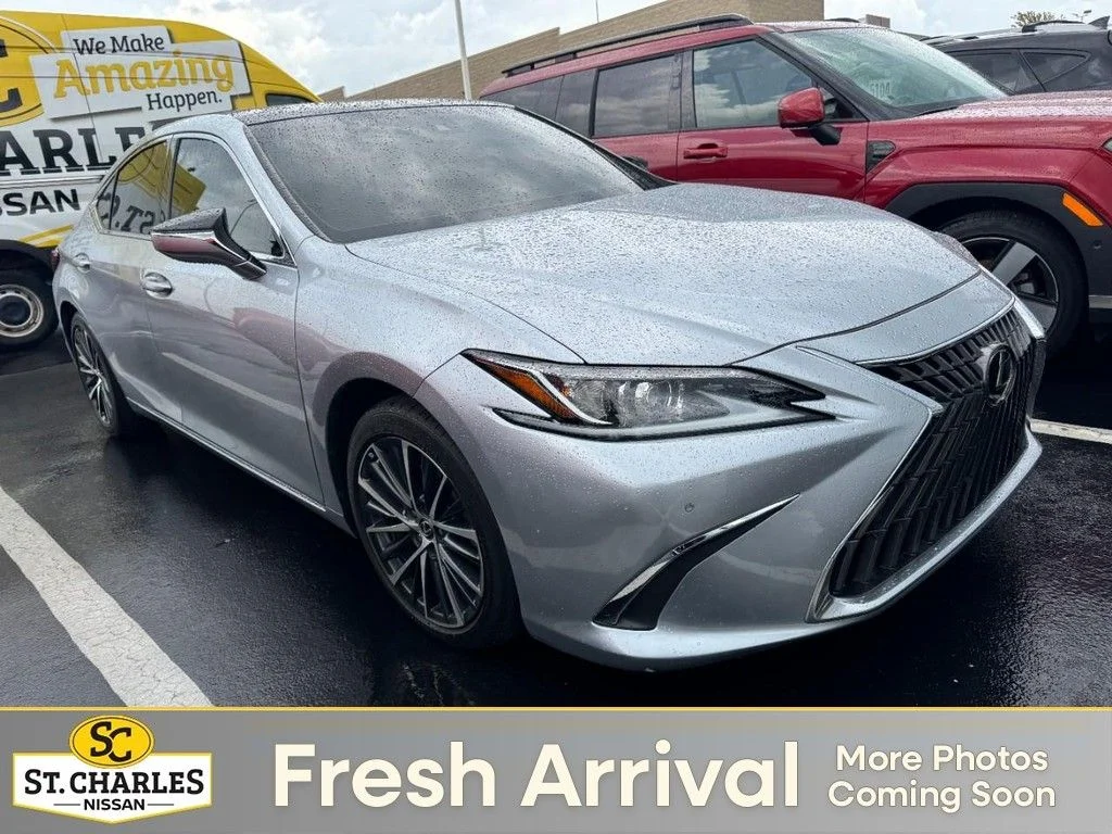 2022 Lexus ES 350 350's photo