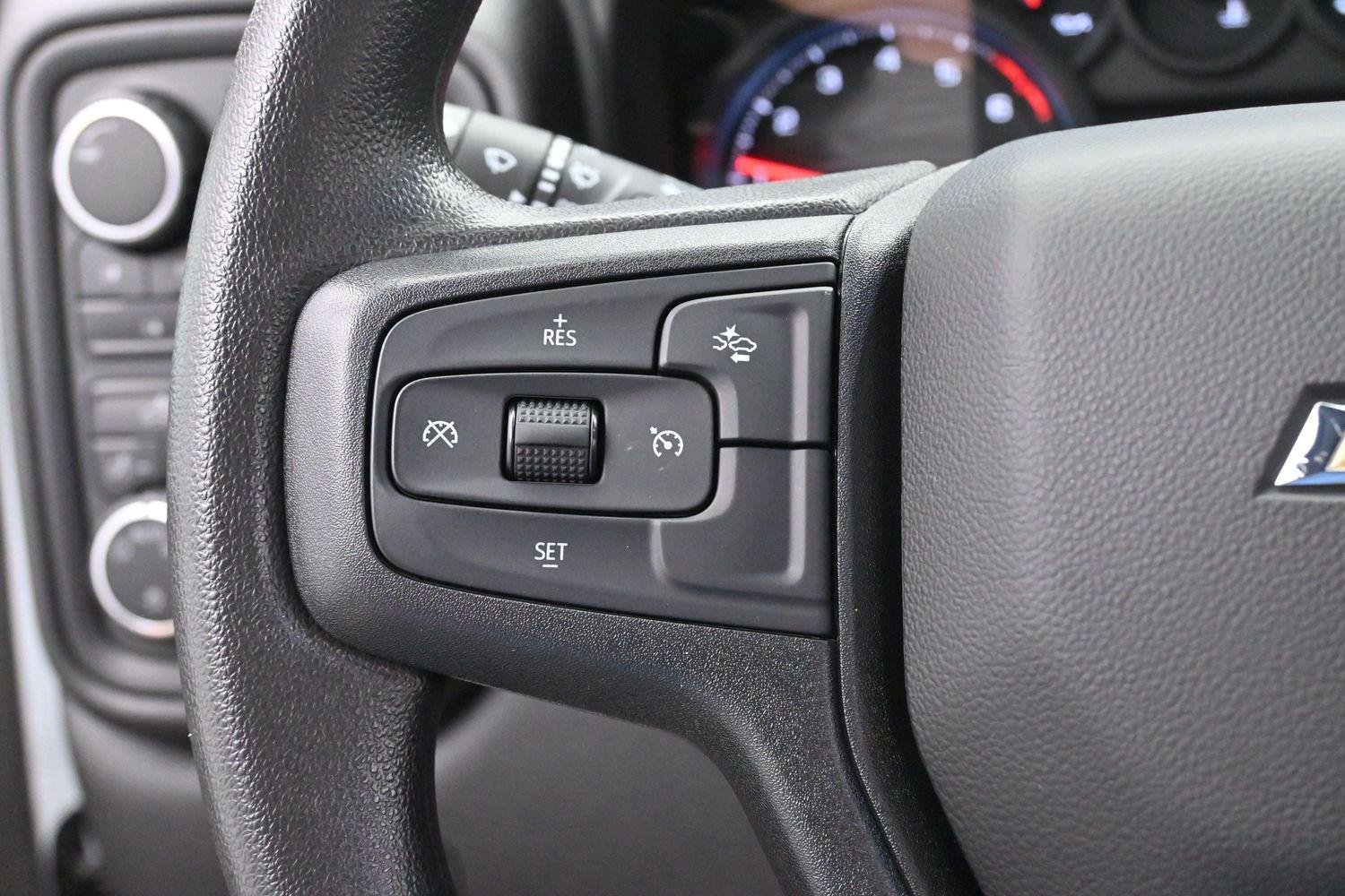 Used 2025 Summit White Chevrolet WT image 16