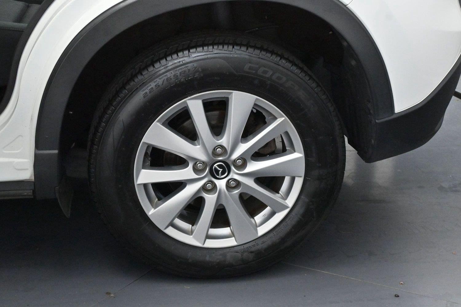 Used 2016 Crystal White Pearl Mica Mazda Touring image 36