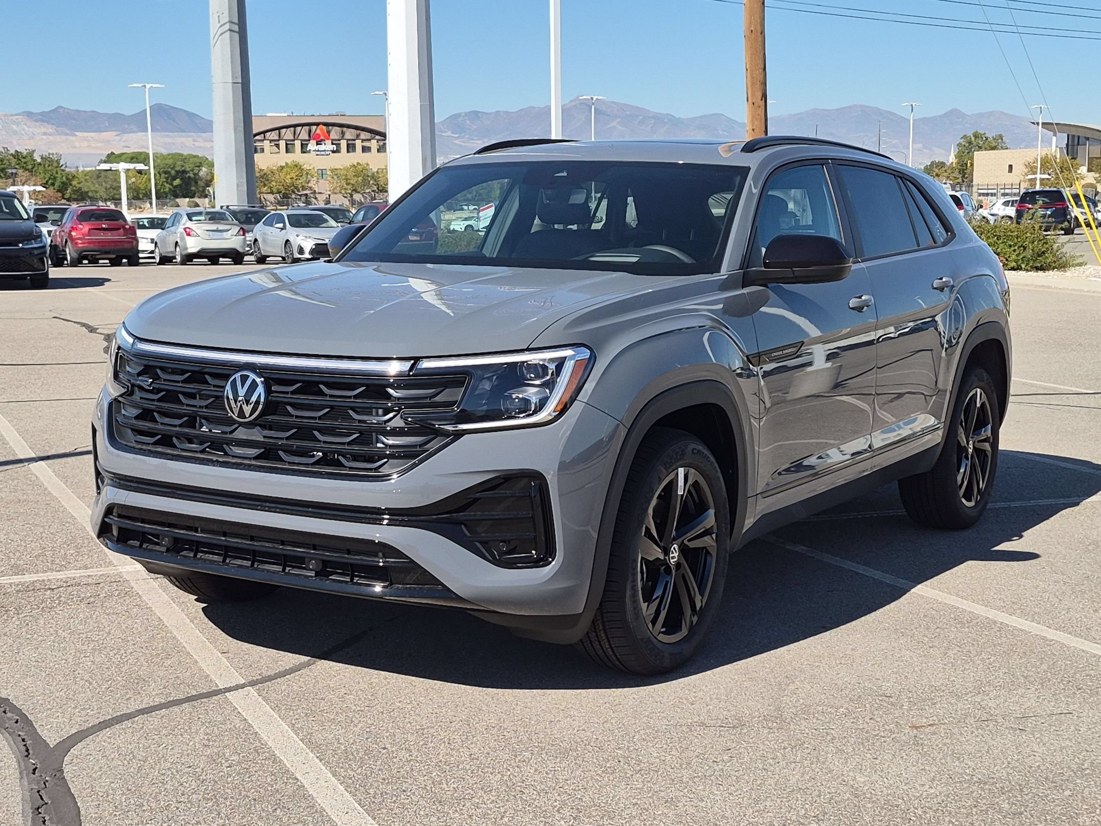 New 2026 Pure Gray Volkswagen 2.0T SEL R-Line Black image 8