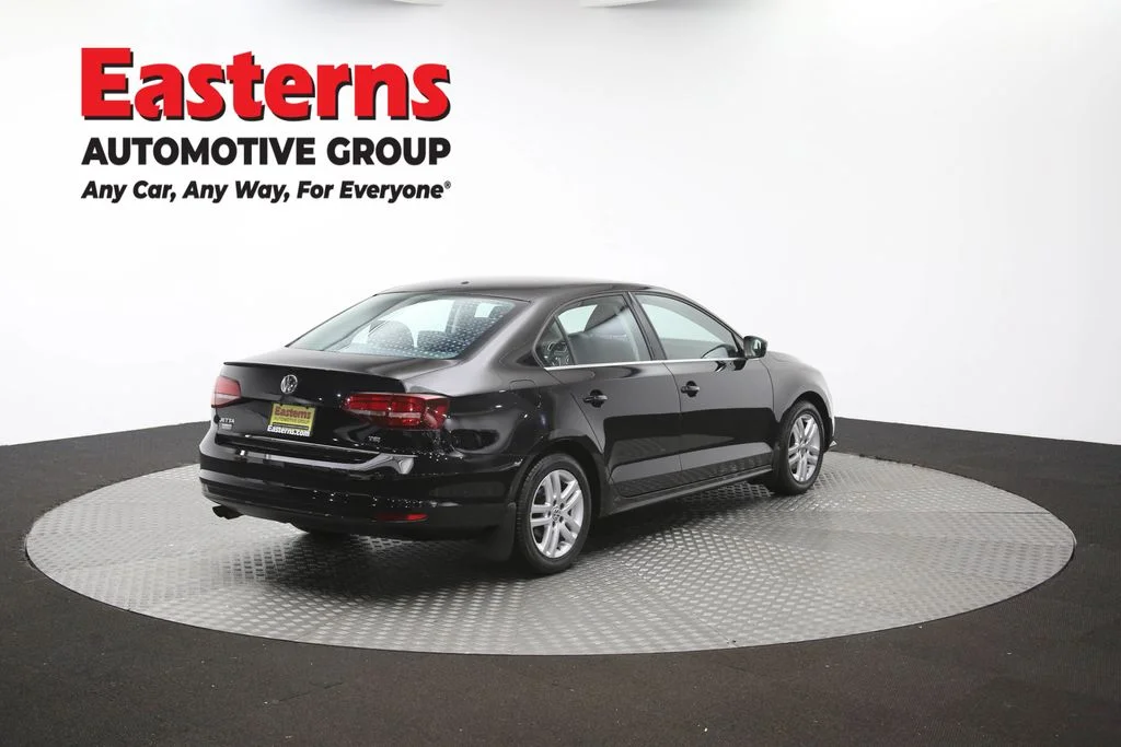 Used 2017 Black Volkswagen 1.4T S image 41
