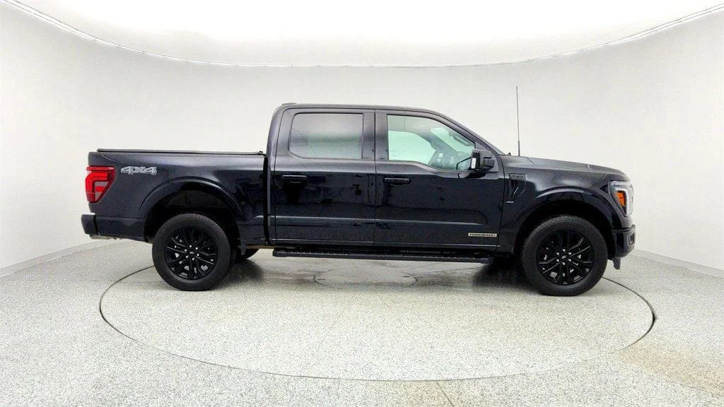 Used 2025 Agate Black Metallic Ford LARIAT 4WD SuperCrew 5.5