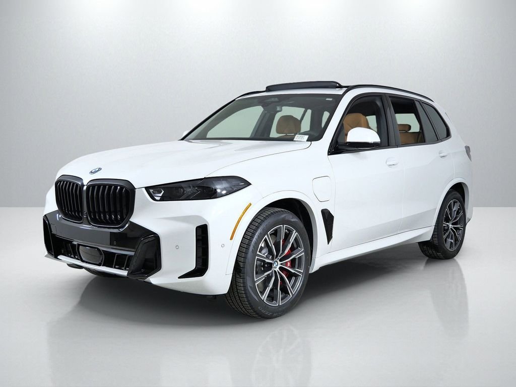 2026 BMW X5 xDrive50e's photo