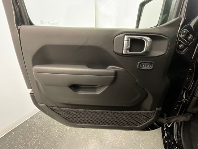 2026 Jeep Wrangler 4-Door Sport - Photo 9