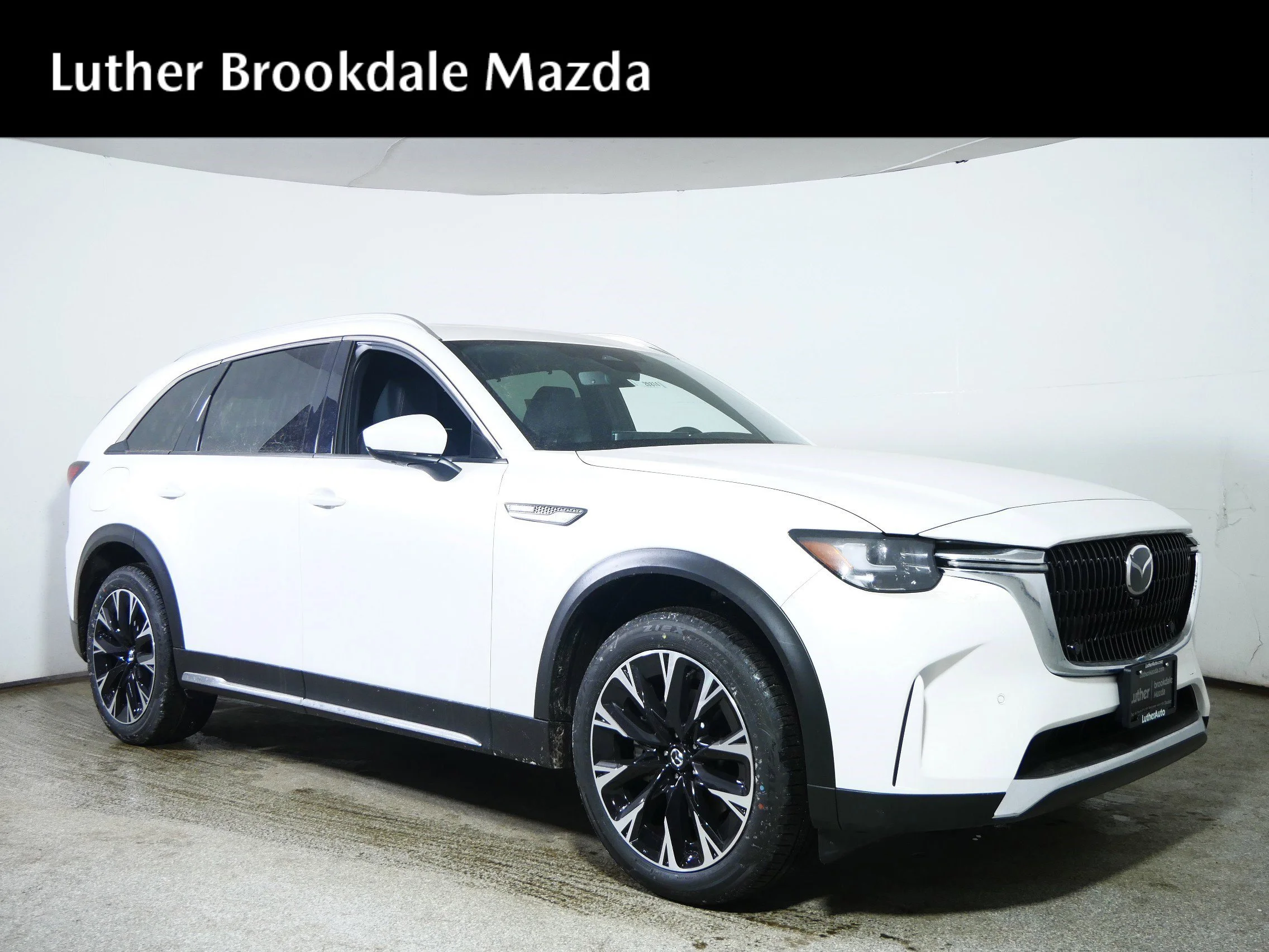 2026 Mazda CX-90 PHEV Premium Plus Package's photo