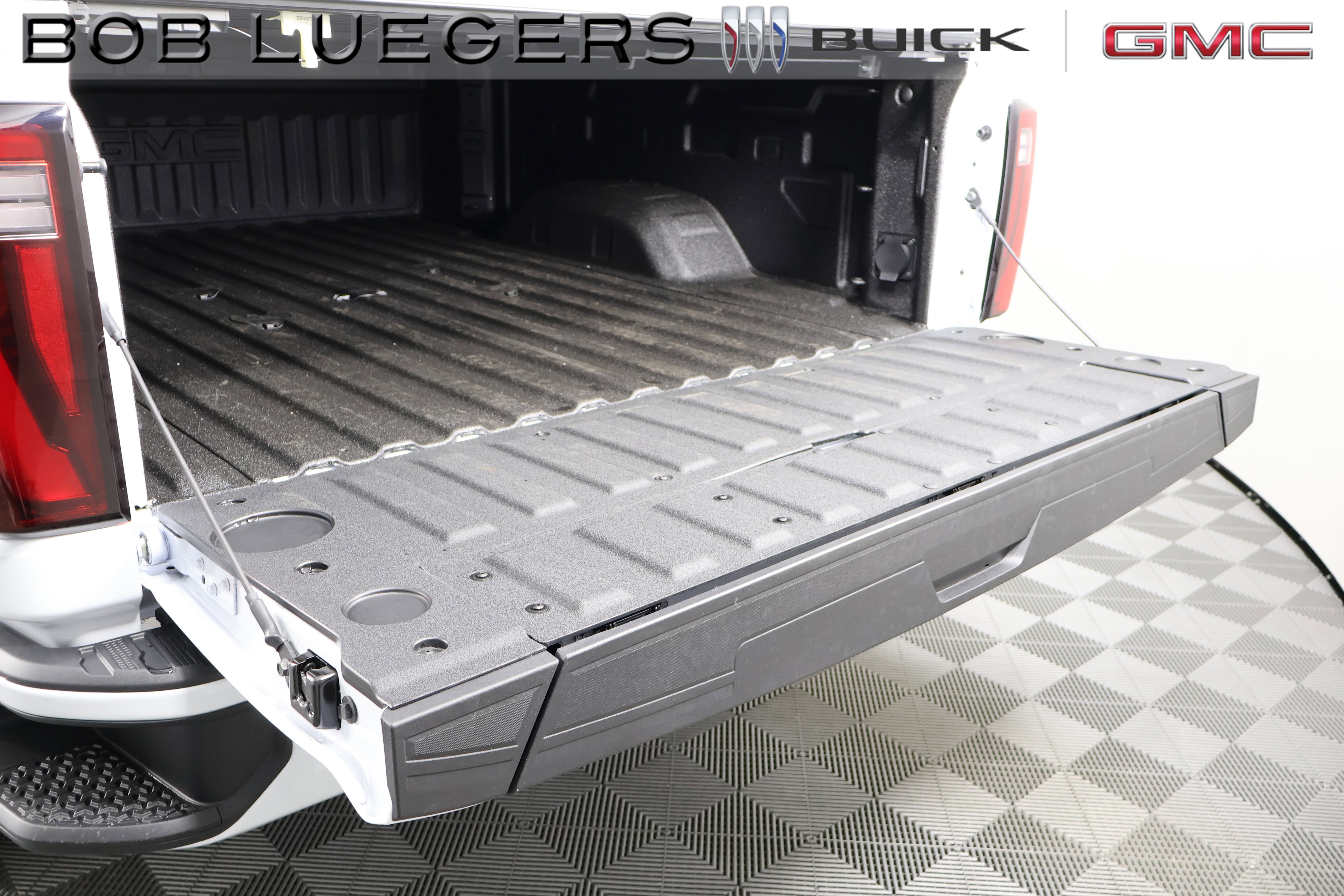 2026 GMC Sierra 2500HD Denali Ultimate - Photo 6