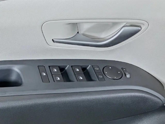 New 2026 Hyundai TUCSON SEL