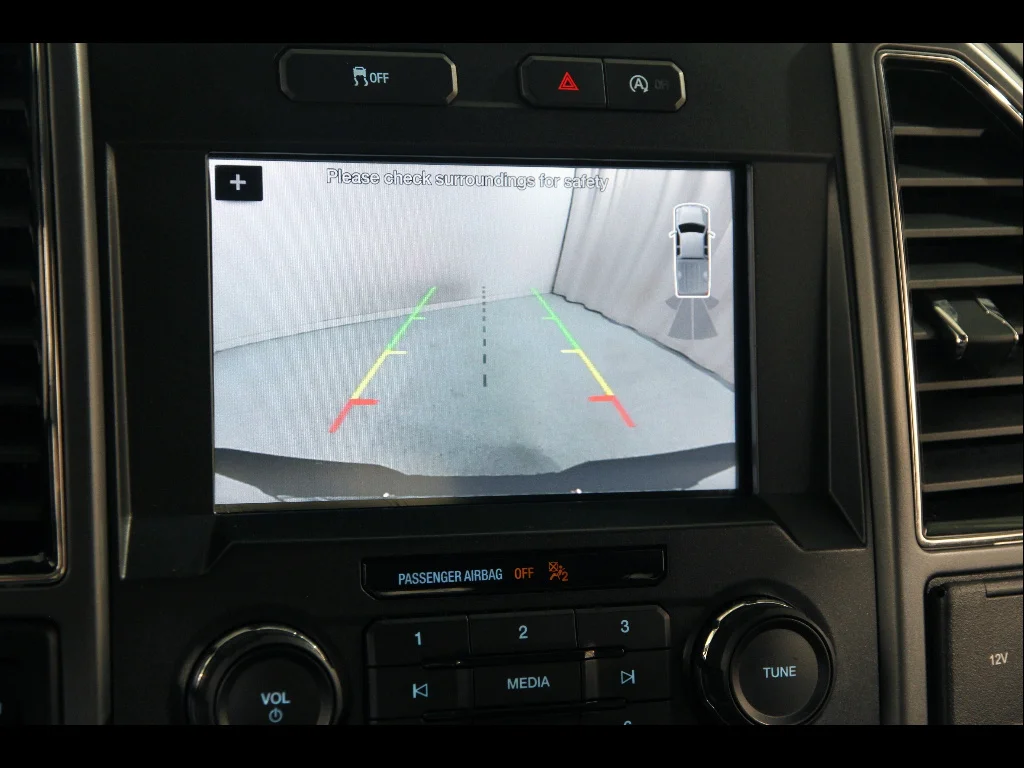 Used 2018 Ingot Silver Ford XLT image 14